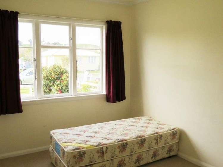 68 Tyndall Street Pahiatua_10