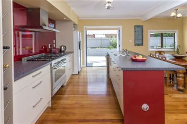 5 Hattaway Avenue Bucklands Beach_2
