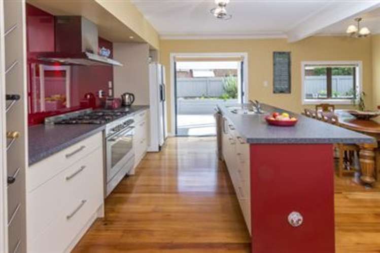 5 Hattaway Avenue Bucklands Beach_2