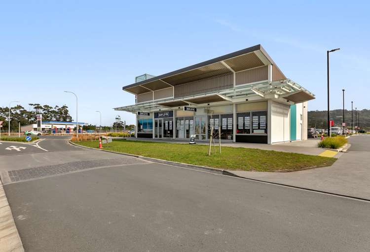 1,3 and 5 Mangawhai Central - Main Street Mangawhai_30