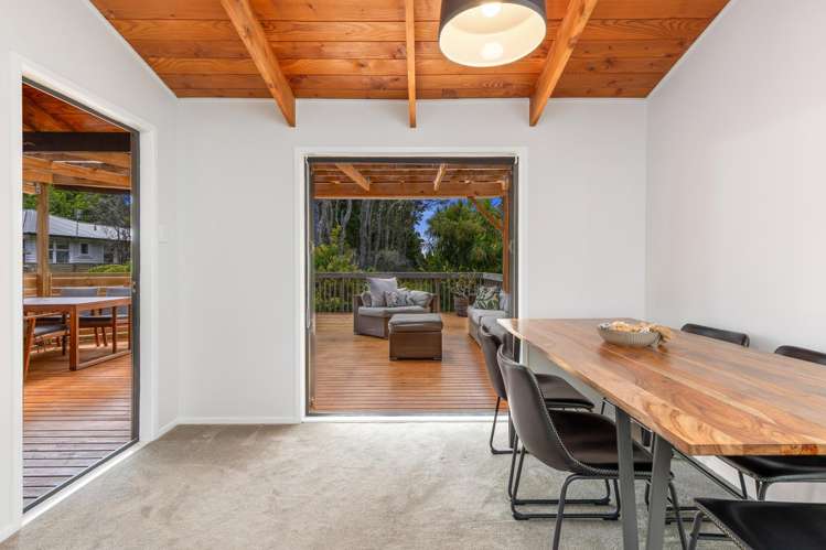 27 Awhiorangi Promenade Swanson_3