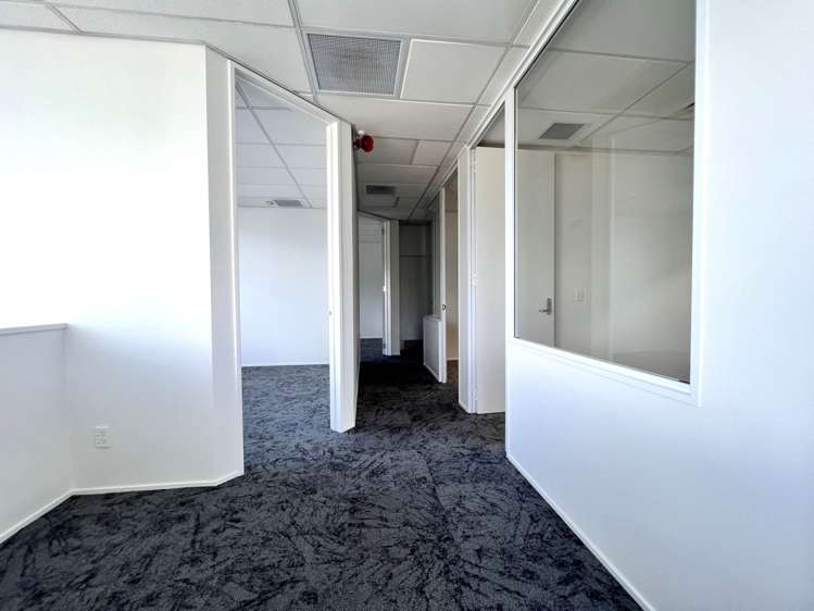 12 Vestey Drive Mt Wellington_8