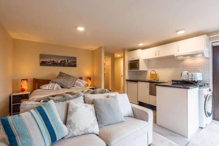 25 Satara Crescent Khandallah_13