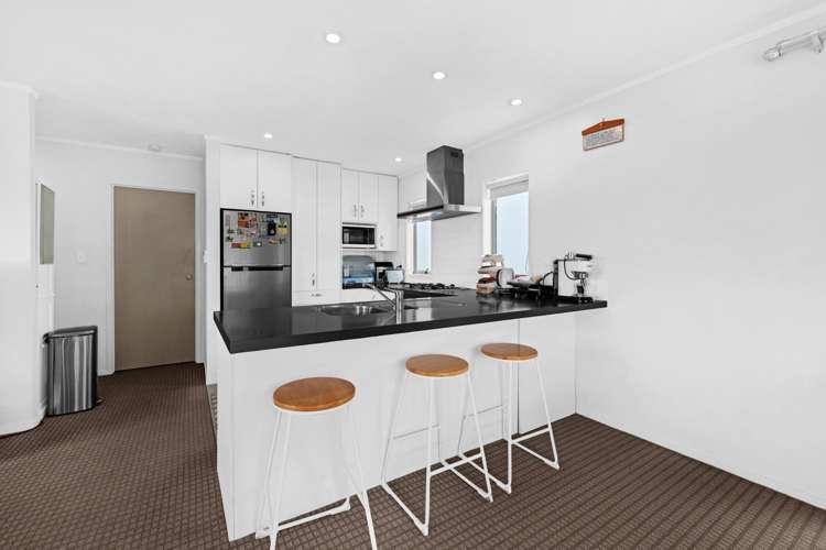 2 Talmar Place Massey_9