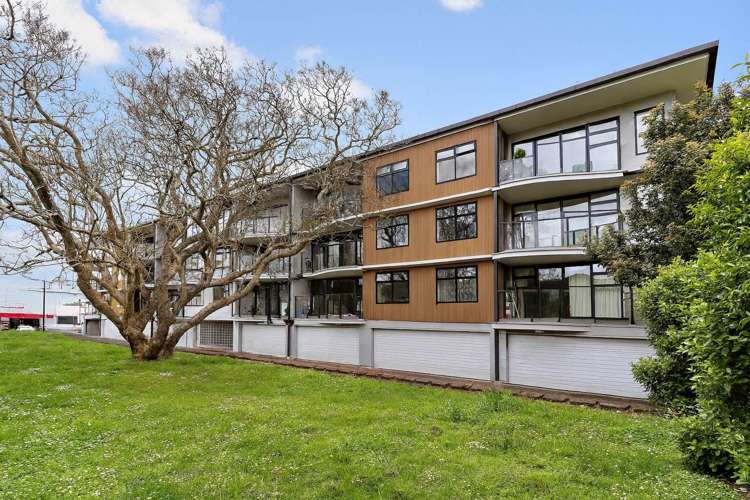 2L Alpers Avenue Epsom_21