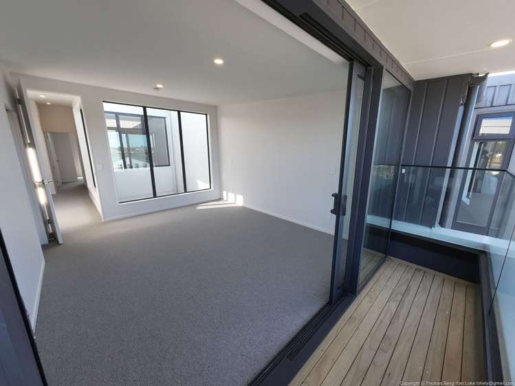 65 Bearing Parade Long Bay_10