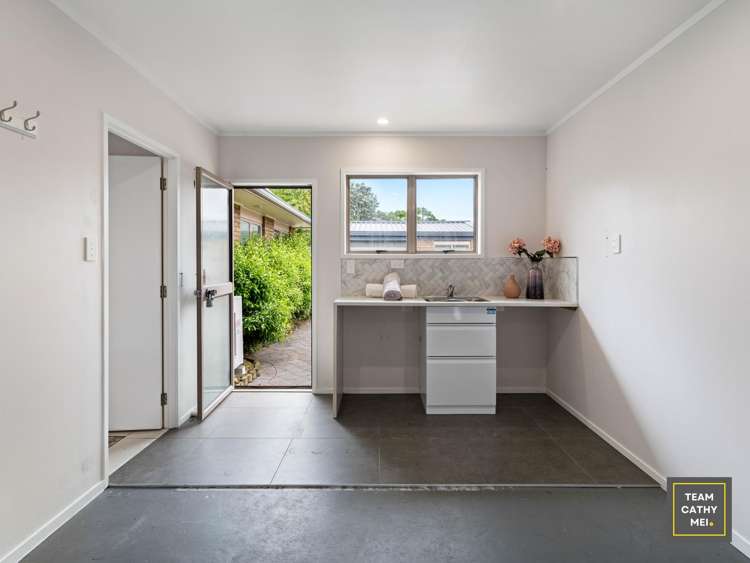 37 Evanda Crescent Conifer Grove_15