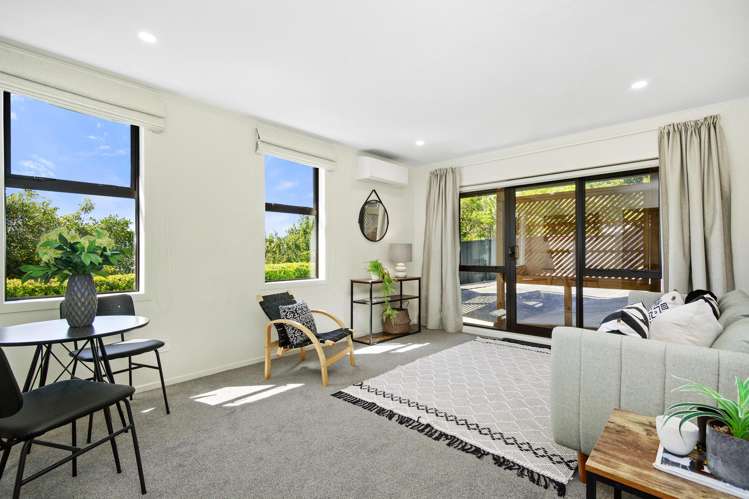 19 Carluke Street Paparangi_21