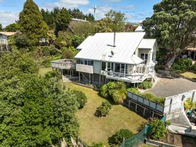 453 Onemana Drive_1