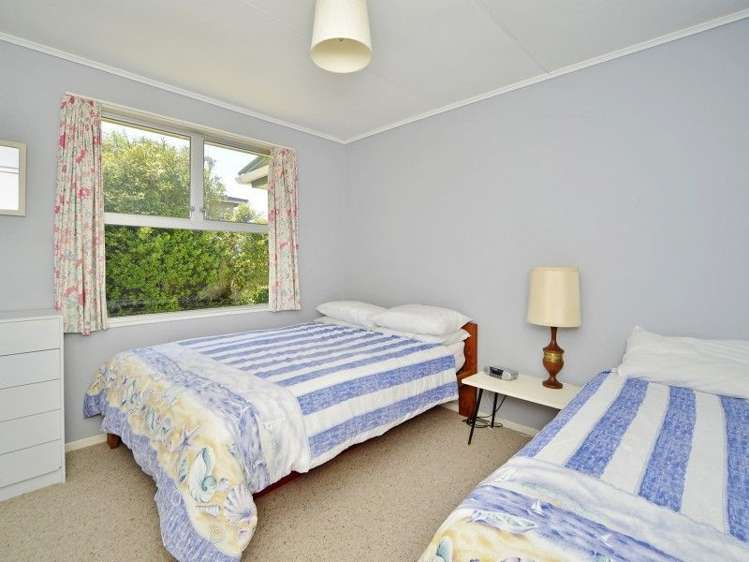 25 Blue Pacific Parade Riversdale Beach_11