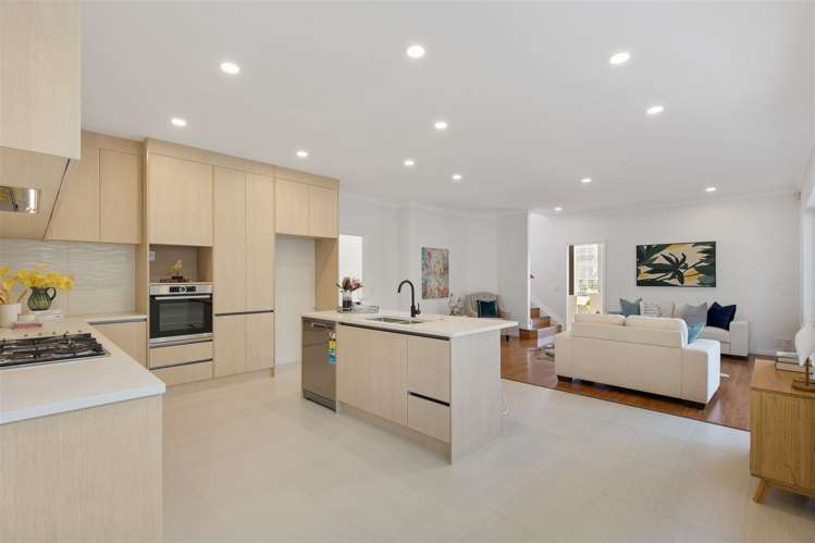 38 Jane Eyre Drive Somerville_10