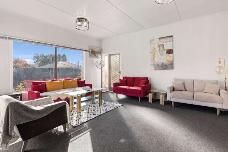 7 Isobel Street Fairy Springs_1