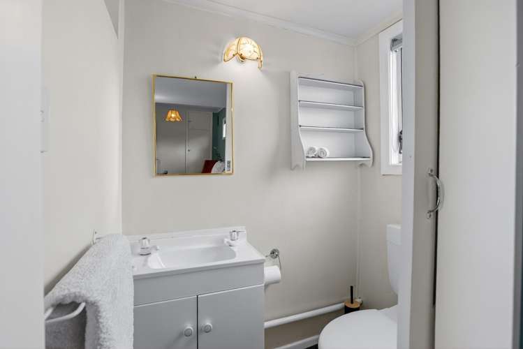 100 Alexander Road Raumati Beach_12