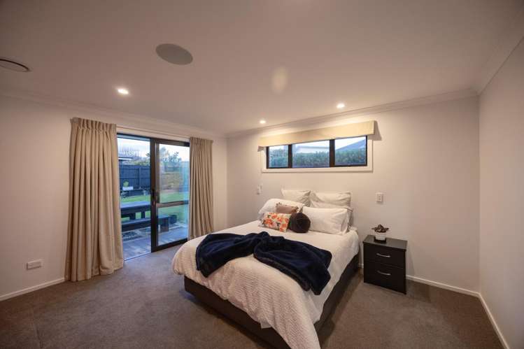 12 Huffington Place Feilding_12