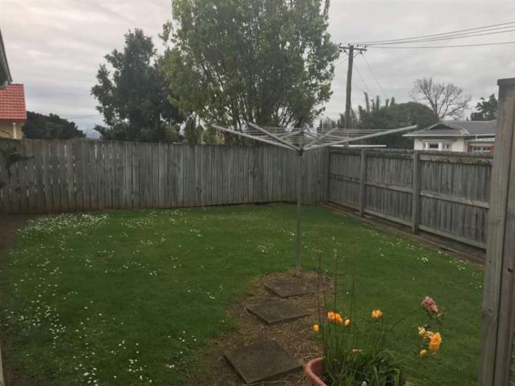 53 Hill Road Hillpark_16