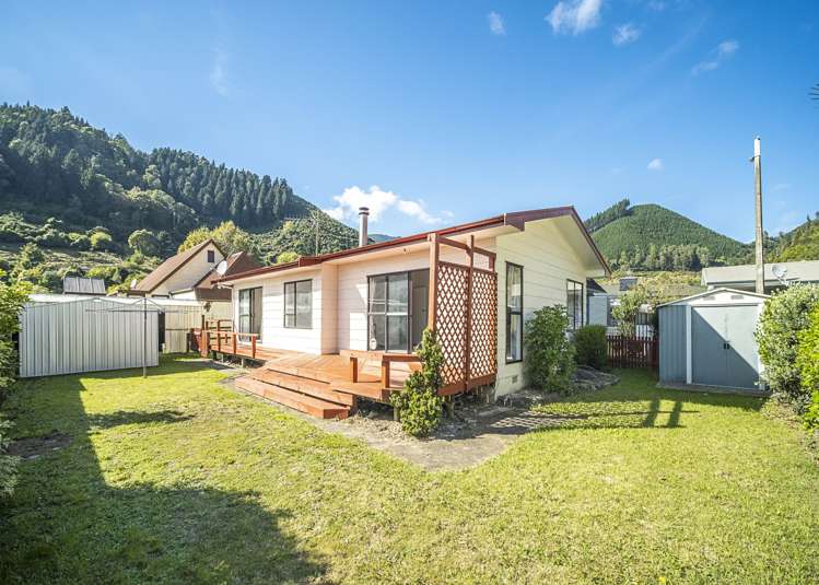 4 Silverbirch Grove_0