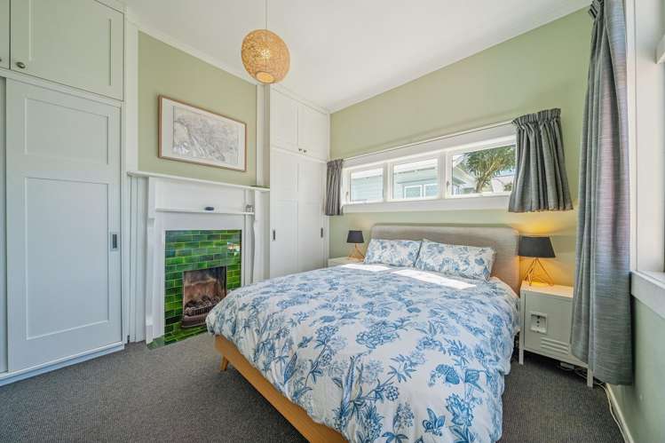 11 Plunket Avenue Petone_13