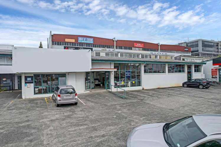 171 Target Road Wairau Valley_11