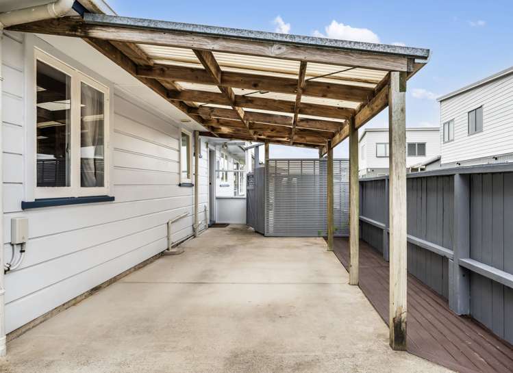7 Barberry Lane Te Atatu Peninsula_19