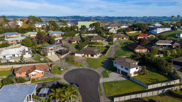 40 Te Kauri Place Helensville_23
