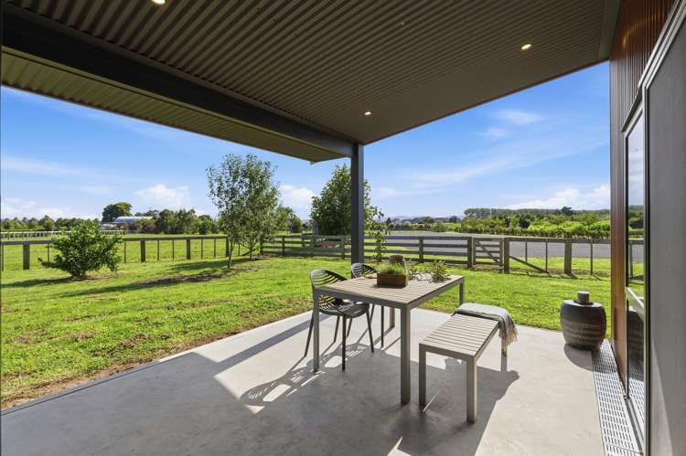 338 No 9 Road East Springdale_10