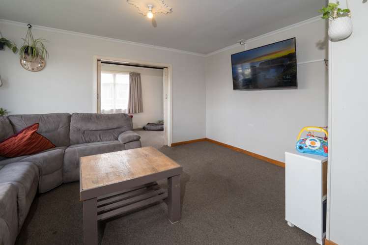 55 Davis Crescent Netherby_8