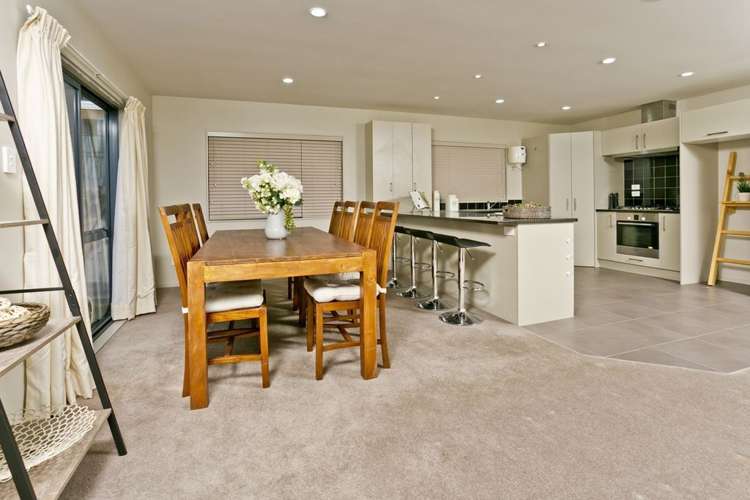 10 Lakeridge Close Northcross_15