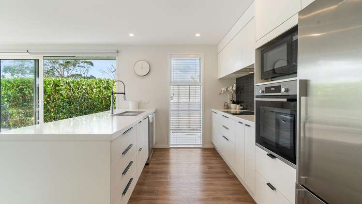 10A Epsom Road Mount Maunganui_14