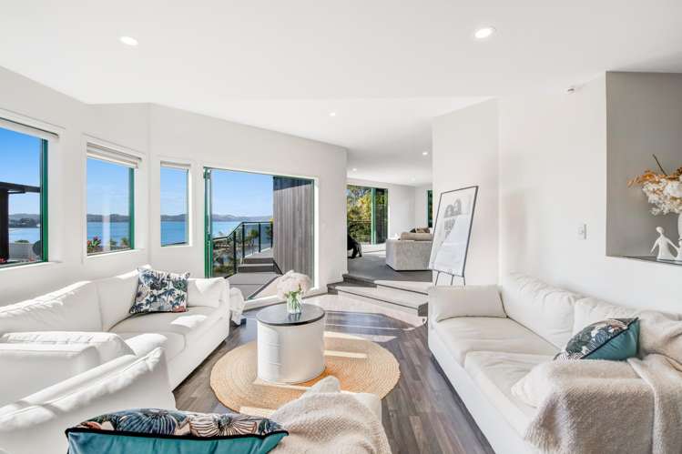 57 Duncansby Road Stanmore Bay_10