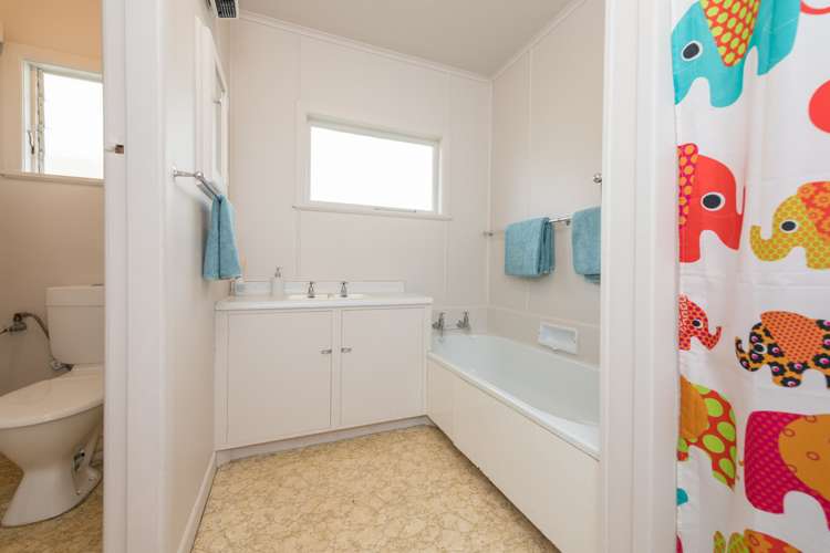 14 Blick Terrace The Brook_13