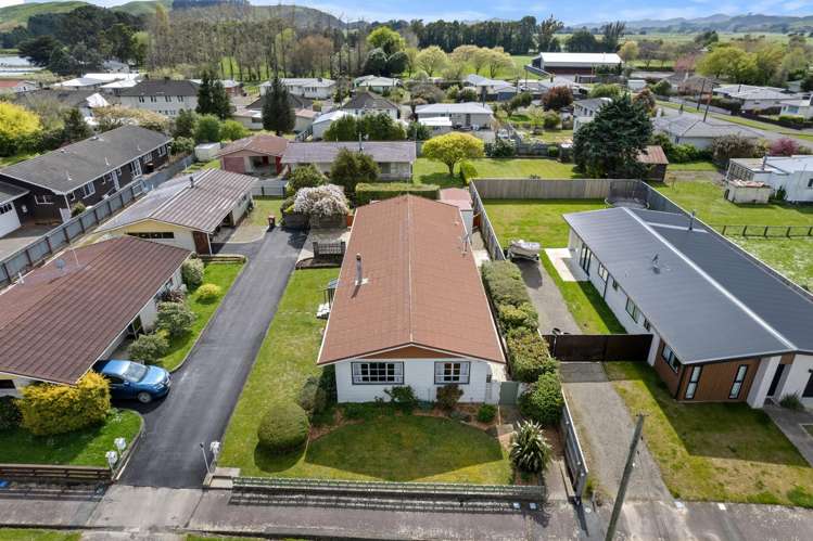 8 Cambridge Street Pahiatua_22