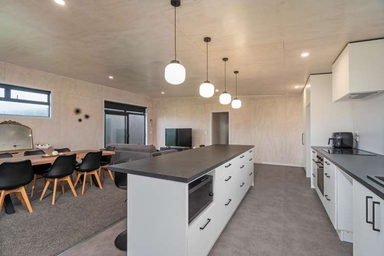 5 Riria Way Matarangi_22