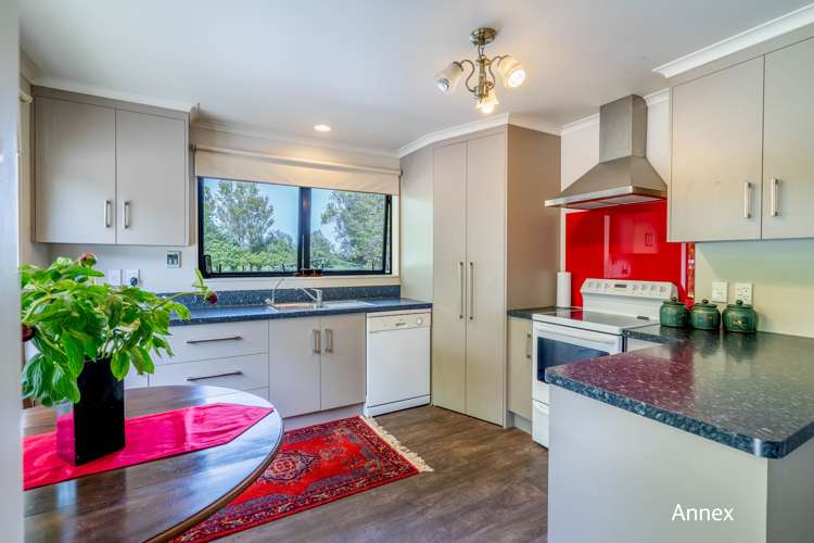 14 Winton Lorneville Highway Winton_12