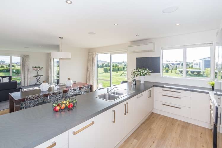 31 Leyland Crescent Swannanoa_5