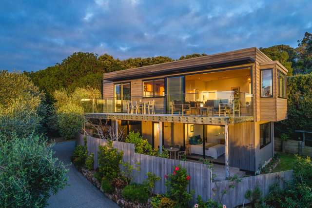 Sun, sea, architectural chic