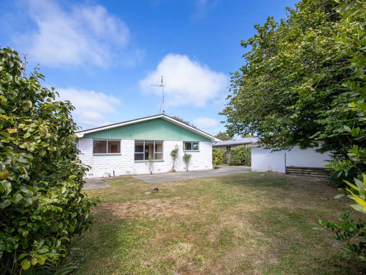 13 March Street Spring Creek_14