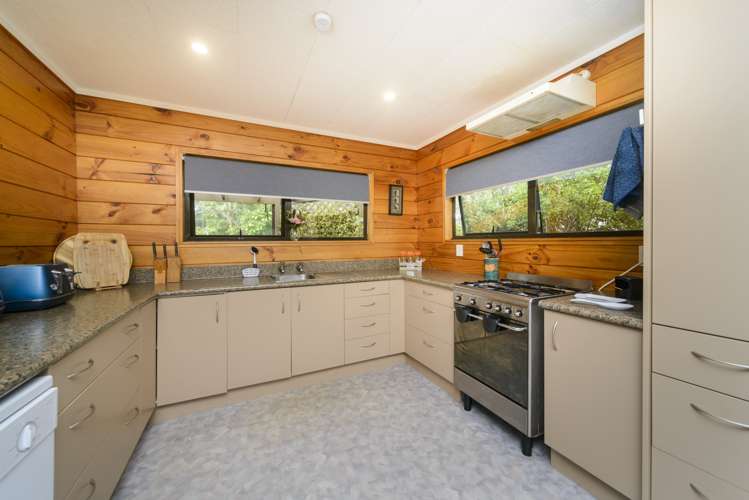 125 Summerhill Drive Fitzherbert_2