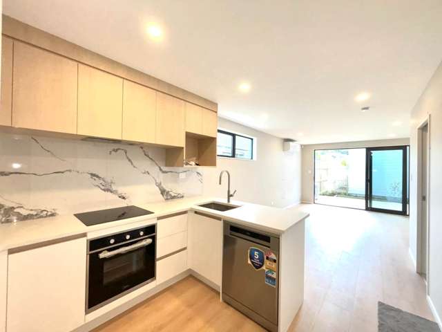 1/73 Glendale Road Glen Eden_2