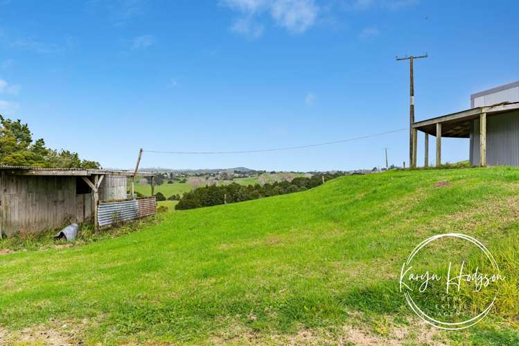 55 Puriri Glade Maungaturoto_23