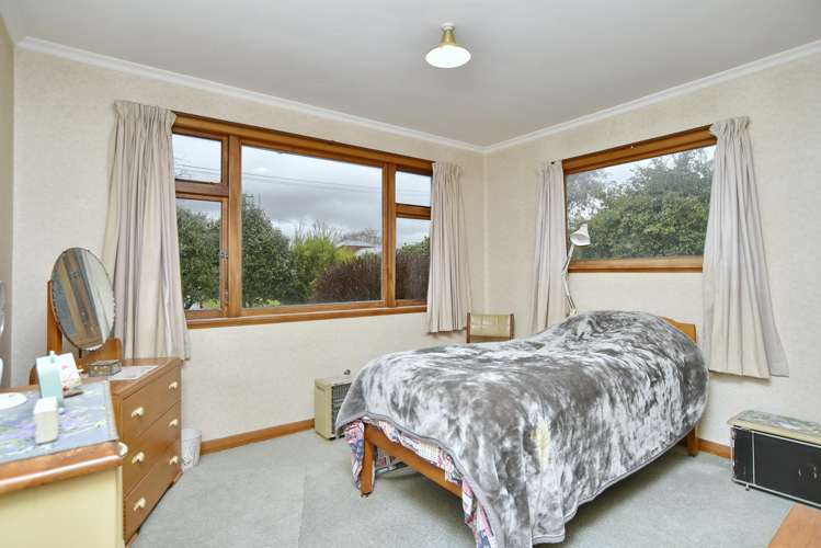 54 Jennifer Street Bryndwr_11