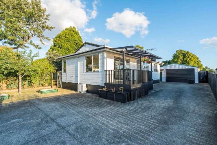 16 Glen Road Ranui_13