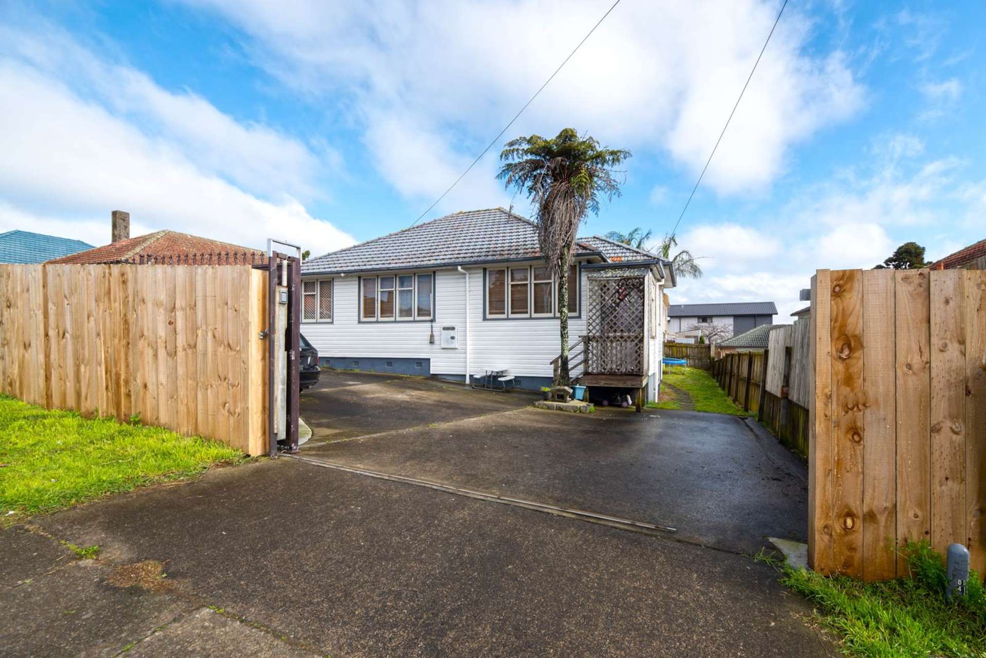 1177 Dominion Road Mount Roskill_0