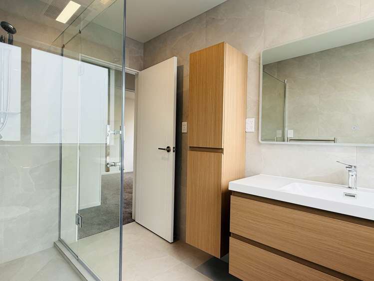 11B Elizabeth Street Orewa_11