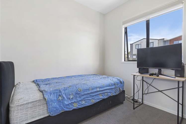 23 Canna Street Totara Park_8