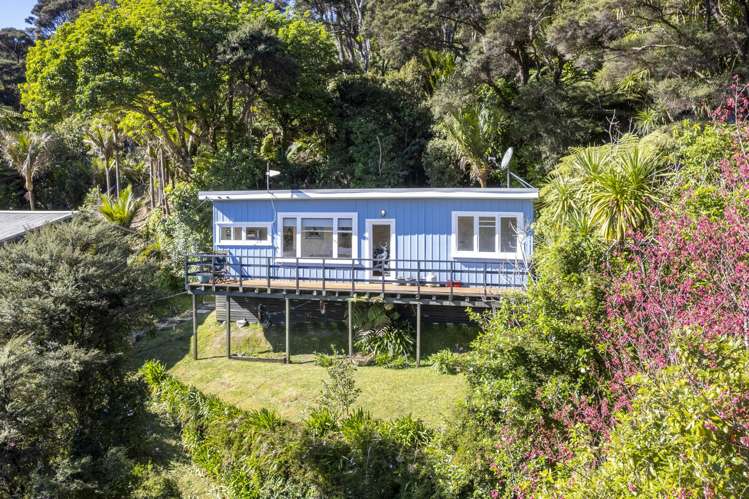 26 Ocean View Road Huia_10