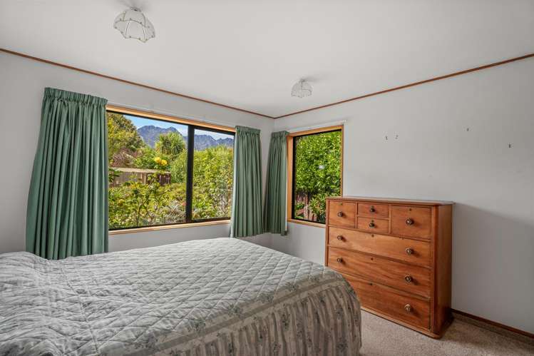 4 Four Views Avenue Kelvin Heights_15