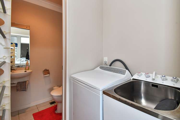 11 Manchester Drive Flat Bush_10