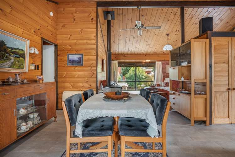 19 Deller Drive Carterton_6