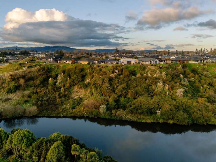 15 Hyatt Close Leamington_5