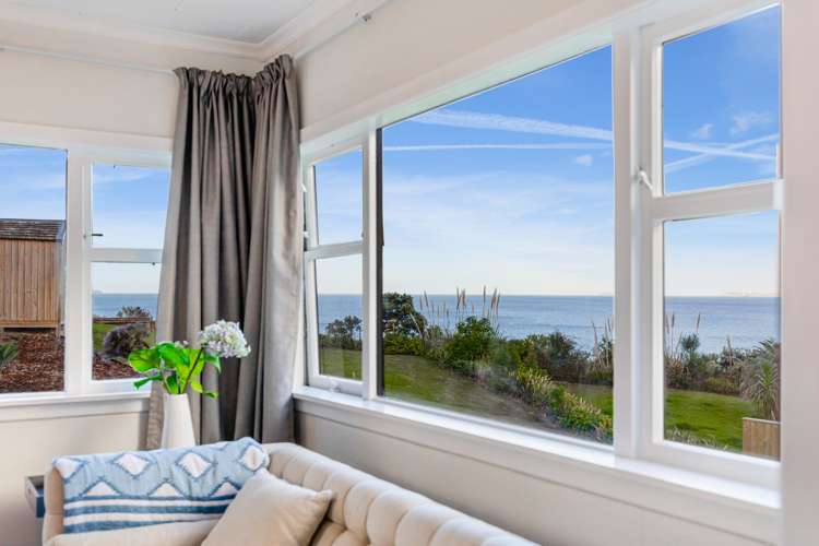 68 Cliff Road Torbay_21